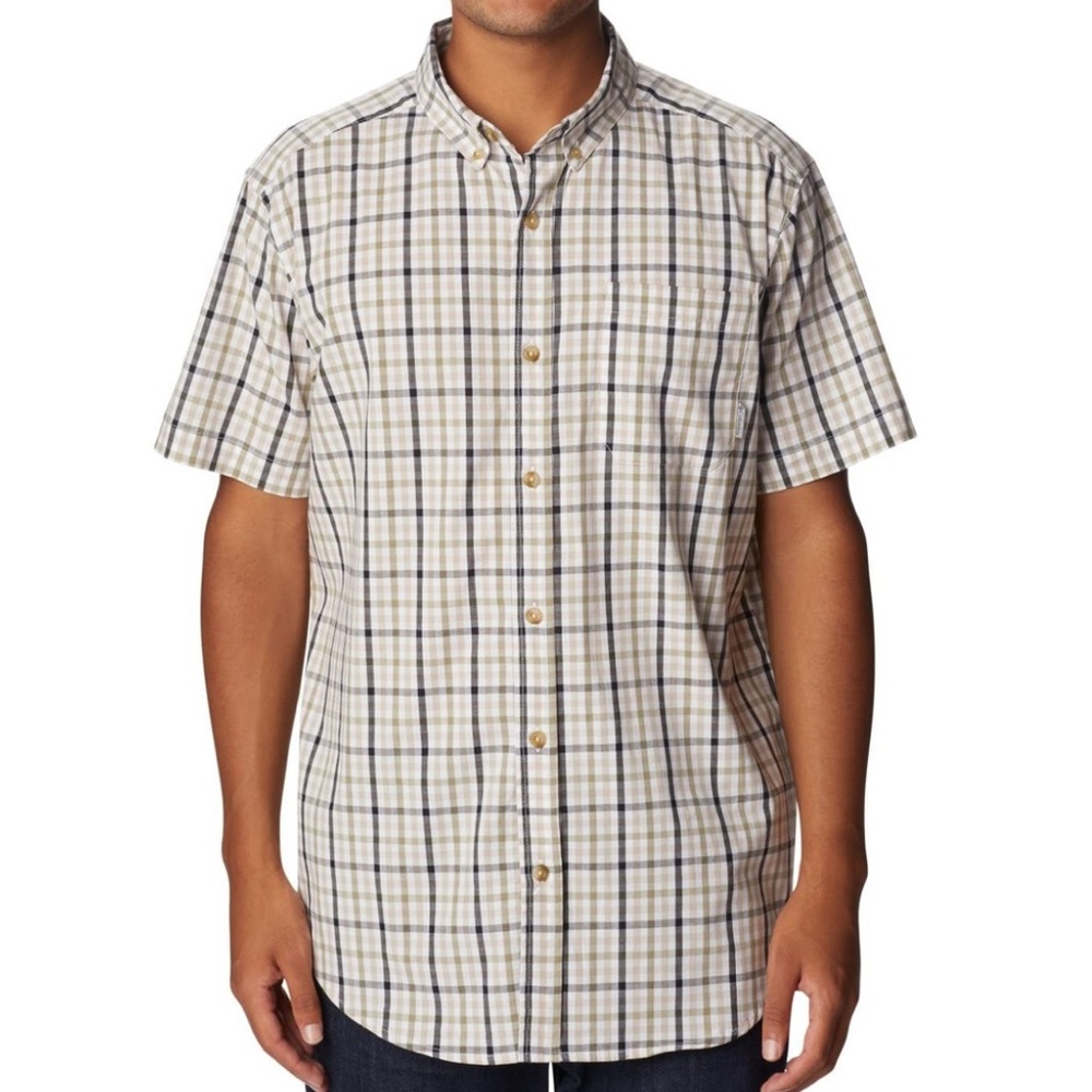 Columbia plaid short sleeve pocket shirt